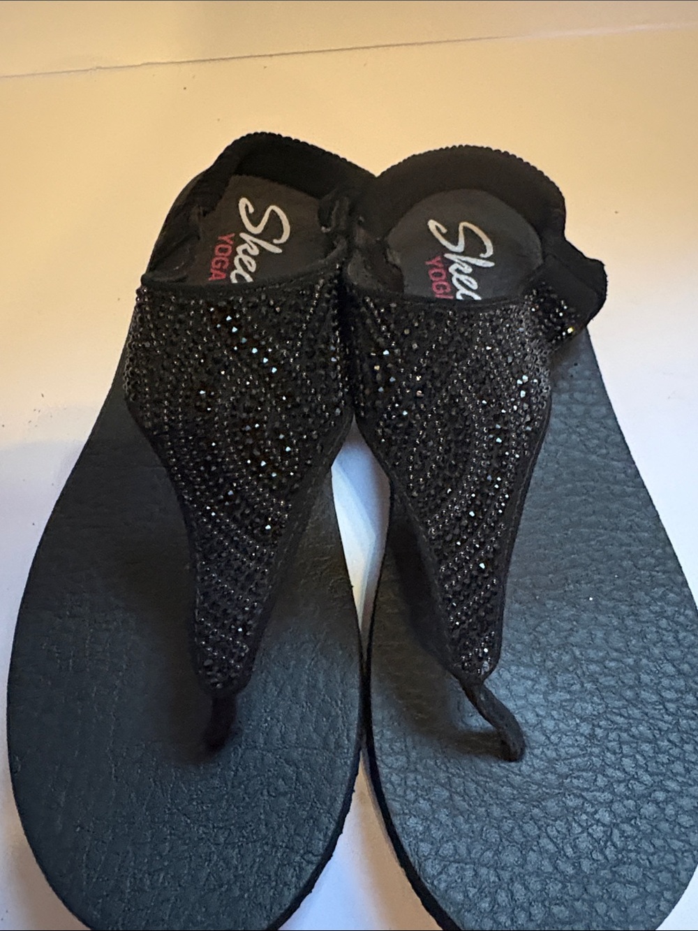 Skechers Meditation Rock Crown Sandals Yoga Foam Rhinestone Black Size 9 - Picture 2 of 8
